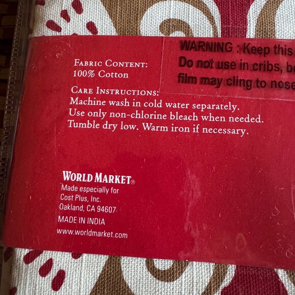 NWT World Market Christmas Waltz Scandinavian Table Runner & Ten Placemats - Picture 9 of 9